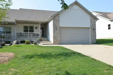 3035 Rebel Dr #3035, Sun Prairie, WI 53590