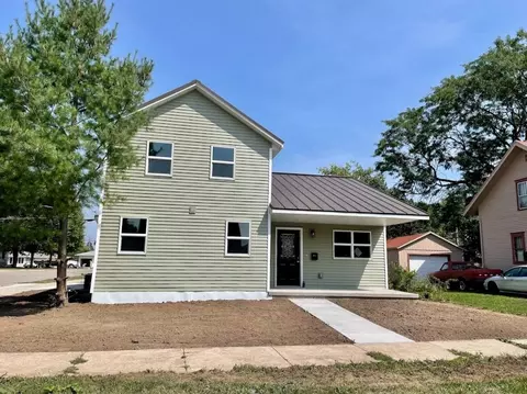 2304 17th Ave, Monroe, WI 53566
