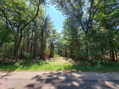 749 Edgewood Ave, Adams, WI 53910