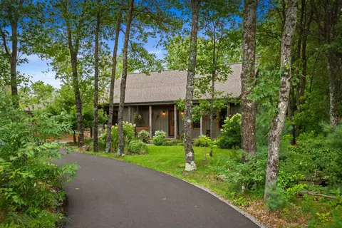 335 Blue Waters Trl, Nekoosa, WI 54457