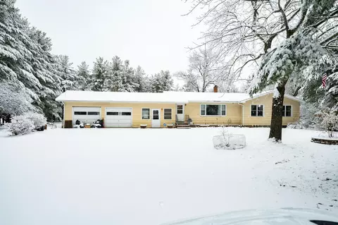 w6476 Wisconsin 21, Necedah, WI 54646