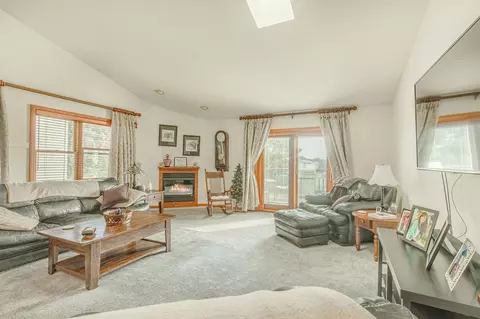 507 Trailside Dr, Deforest, WI 53532