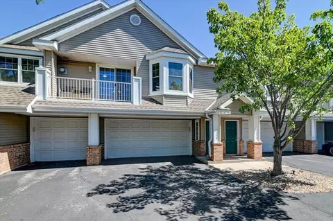 3258 Stonecreek Dr, Madison, WI 53719