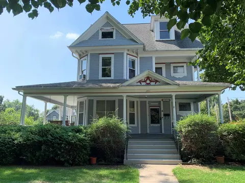 551 W Harrison St, Columbus, WI 53925