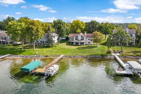 w2956 Kahl Road, Markesan, WI 53946