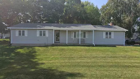 970 N Water St, Platteville, WI 53818