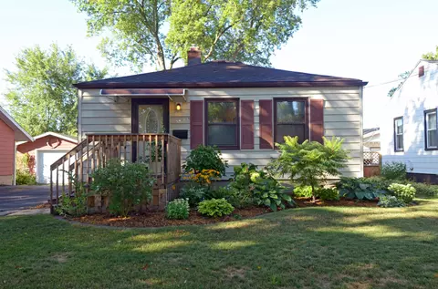 3449 Hargrove St, Madison, WI 53714