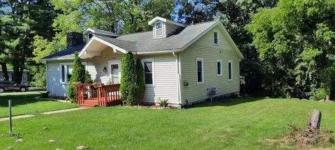 1001 Church St, Wisconsin Dells, WI 53965