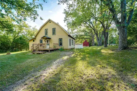 435 Mcmillan Rd, Poynette, WI 53955