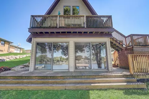 755 E Harbor Rd, Milton, WI 53563
