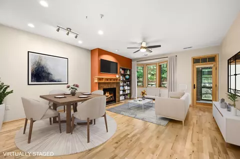 10 Glen Brook Way #103, Fitchburg, WI 53711