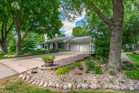 4838 Maple Ave, Fitchburg, WI 53711
