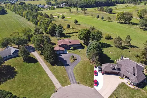 n819 Fairway Drive, Fort Atkinson, WI 53538
