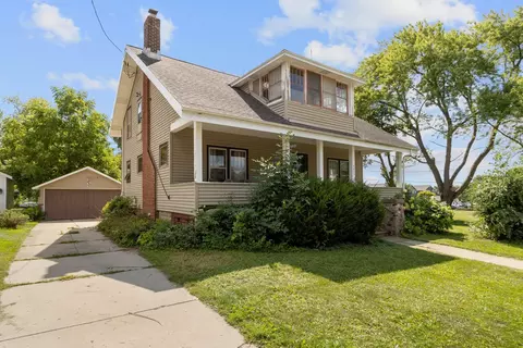 4477 Windsor Rd, Windsor, WI 53598