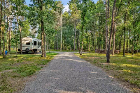 387 English Ct, Nekoosa, WI 54457