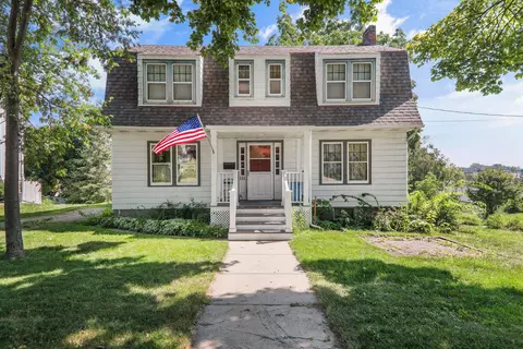 111 N Page St, Stoughton, WI 53589