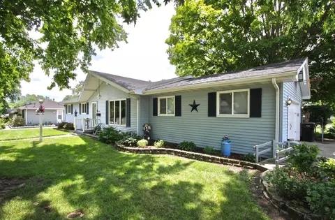2188 Linway Dr, Beloit, WI 53511
