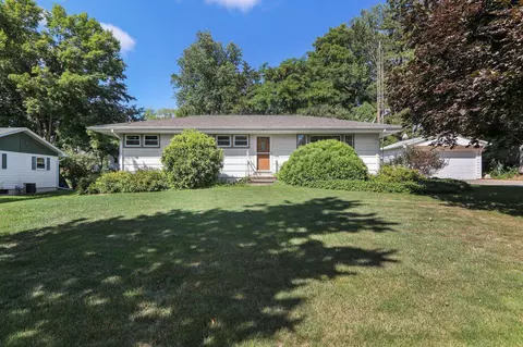 602 S Van Buren St, Stoughton, WI 53589