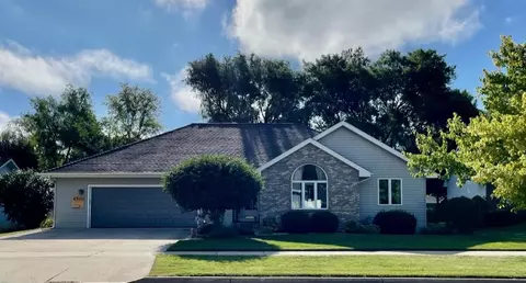 4510 Sumpter Dr, Janesville, WI 53546
