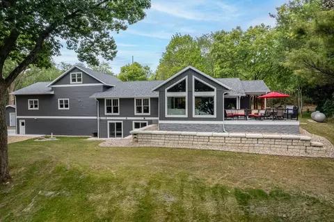 s9152 Dam Heights Road, Prairie Du Sac, WI 53578