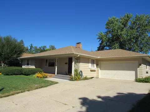 1141 Home Park Ave, Janesville, WI 53545