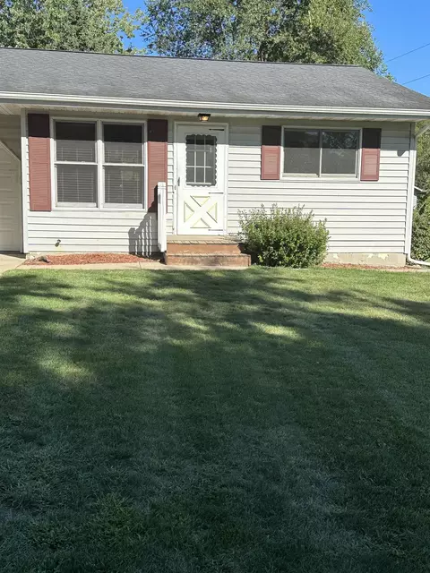 351 N Worcester St #2, Spring Green, WI 53588
