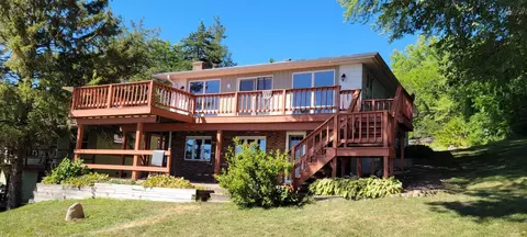 n2148 Black Hawk Drive, Lodi, WI 53555