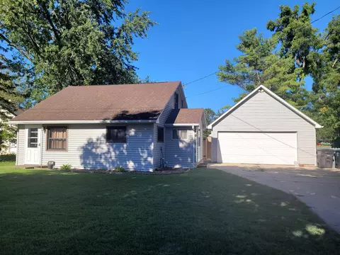 19 N Janesville St, Milton, WI 53563