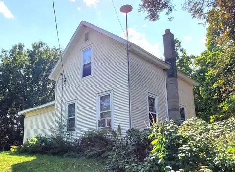 n121 Bridge Street, Browntown, WI 53522