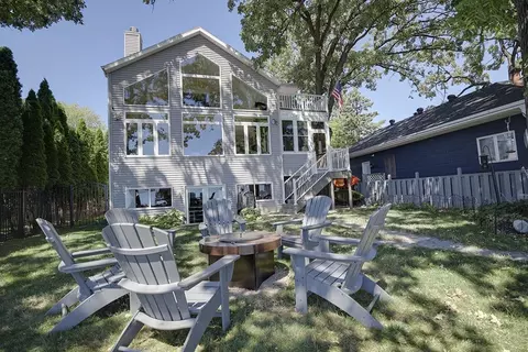 2944 Waubesa Ave, Madison, WI 53711