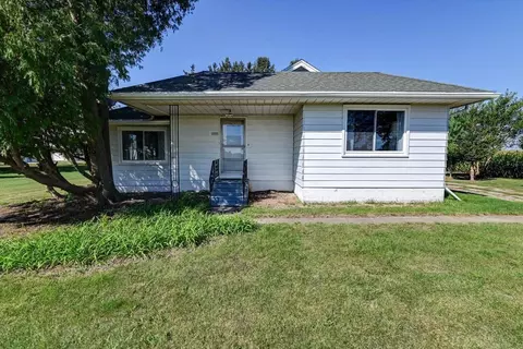 2537 Mutchler Rd, Fitchburg, WI 53711