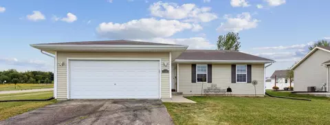 4401 Sandstone Dr, Janesville, WI 53546