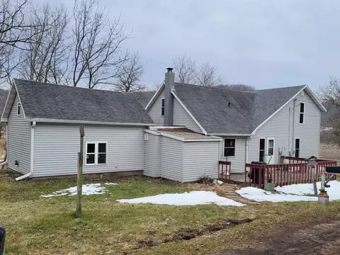 22121 County Rd E, Richland Center, WI 53581