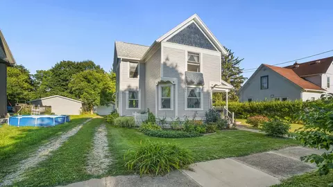 608 Yuba St, Janesville, WI 53545