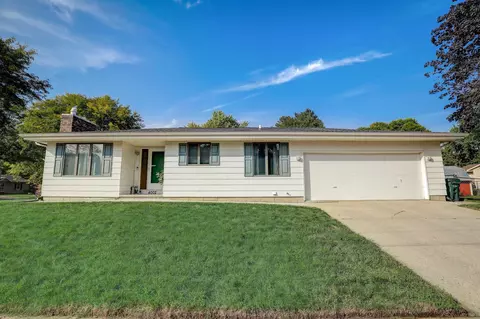4002 Donald Dr, Madison, WI 53704