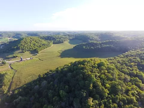25994 Arnell Dr, Richland Center, WI 53581