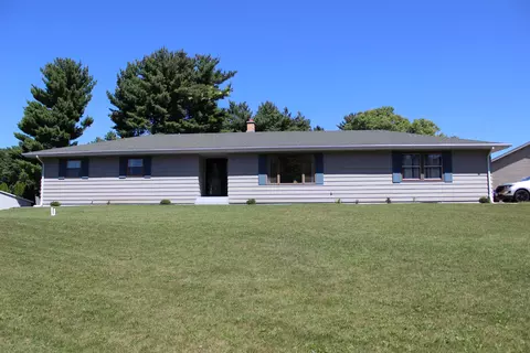 3615 E Rotamer Rd, Janesville, WI 53546