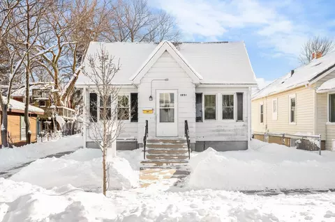 1851 Spaight St, Madison, WI 53704