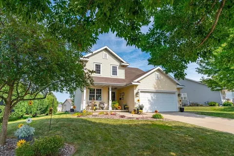 1118 Gas Light Dr, Sun Prairie, WI 53590