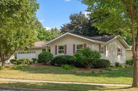 1925 Dolores Dr, Madison, WI 53716