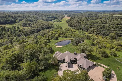 3644 County Road M, Dodgeville, WI 53533