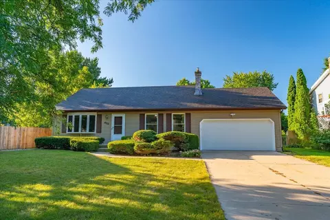 4105 David Rd, Madison, WI 53704
