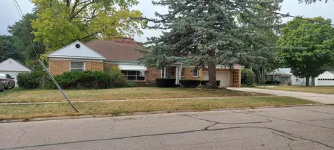 418 Moore St, Beloit, WI 53511