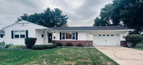 111 N Grant Ave, Janesville, WI 53548