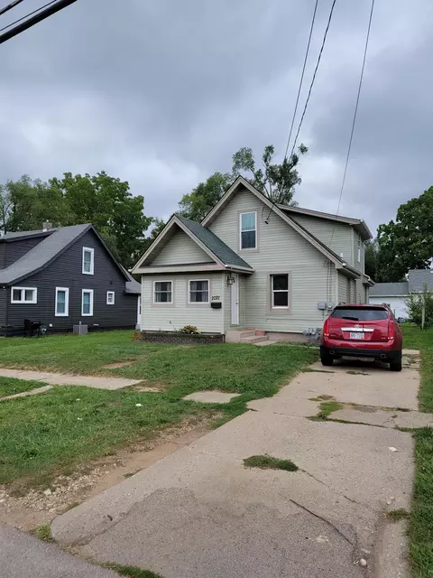 1021 Summit Ave, Beloit, WI 53511
