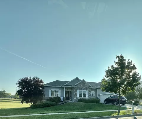 1023 Badger Dr, Lake Mills, WI 53551