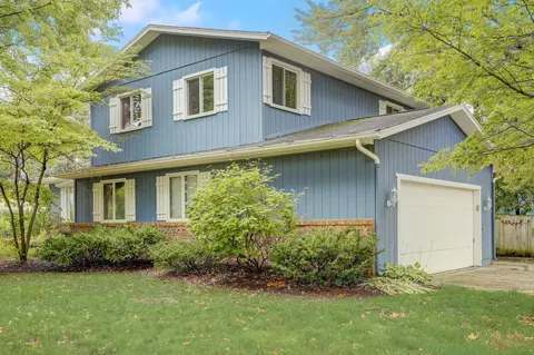 7021 Colony Dr, Madison, WI 53717