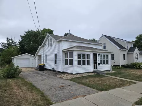 414 W Monowau St, Tomah, WI 54660