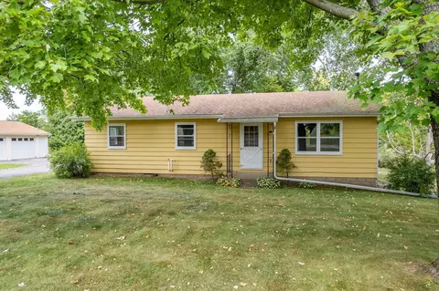 s5490 Gasper Drive, Baraboo, WI 53913