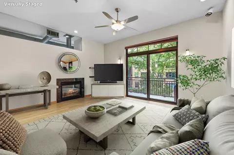 614 W Doty St #201, Madison, WI 53703